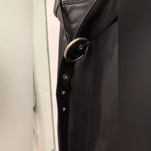 Cinq a Sept Faux Leather Belted Mini Dress in size 00 - Picture 8 of 8